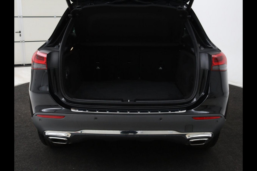 Mercedes-Benz GLA 250e Style | Stoelverwarming | Camera | Cruise control | Carplay | Widescreen | LMV 18 inch | Half leder | DAB+