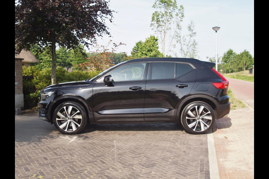 Volvo XC40 Recharge P8 AWD R-Design | Camera | Harman Kardon | Apple Carplay | Cruise Control |