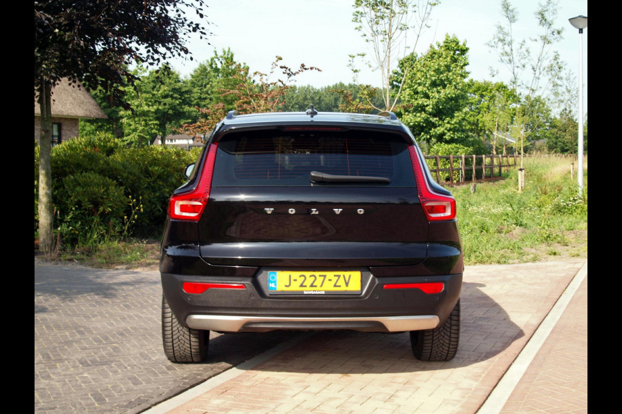 Volvo XC40 Recharge P8 AWD R-Design | Camera | Harman Kardon | Apple Carplay | Cruise Control |