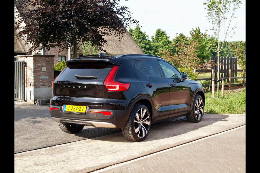 Volvo XC40 Recharge P8 AWD R-Design | Camera | Harman Kardon | Apple Carplay | Cruise Control |