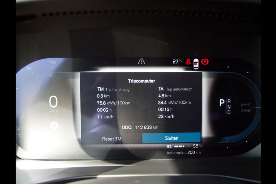 Volvo XC40 Recharge P8 AWD R-Design | Camera | Harman Kardon | Apple Carplay | Cruise Control |
