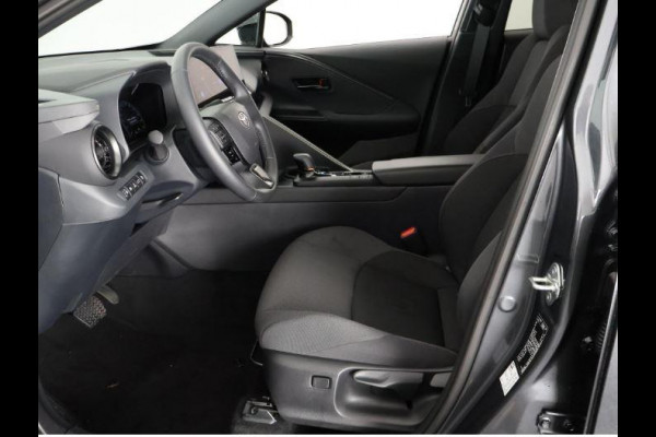 Toyota C-HR 1.8 Hybrid 140 Dynamic | Stuur & Stoelverwarming | Parkeersensoren Voor & Achter | Apple Carplay & Android Auto |