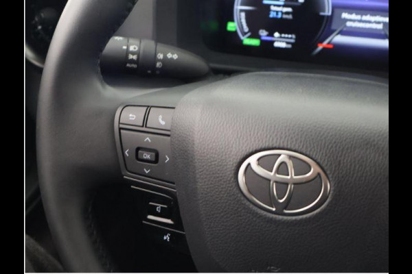 Toyota C-HR 1.8 Hybrid 140 Dynamic | Stuur & Stoelverwarming | Parkeersensoren Voor & Achter | Apple Carplay & Android Auto |