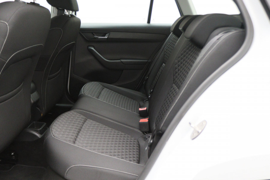 Škoda Fabia Combi 1.0 TSI Drive Airco, Cruise, Navigatie, Bluetooth, PDC, Elektrisch Pakket, Xenon, 16''