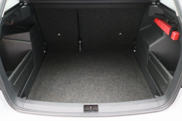 Škoda Fabia Combi 1.0 TSI Drive Airco, Cruise, Navigatie, Bluetooth, PDC, Elektrisch Pakket, Xenon, 16''