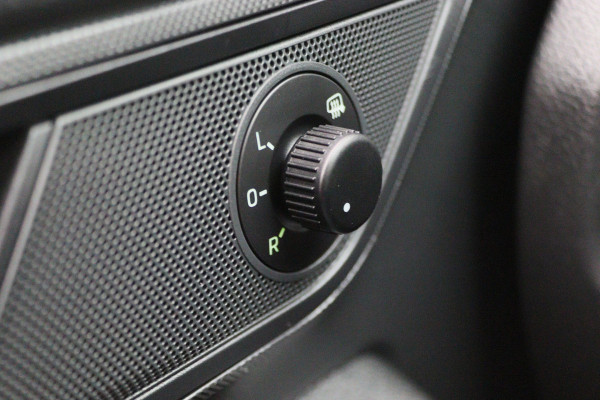 Škoda Fabia Combi 1.0 TSI Drive Airco, Cruise, Navigatie, Bluetooth, PDC, Elektrisch Pakket, Xenon, 16''