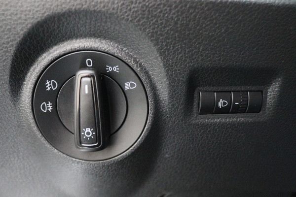 Škoda Fabia Combi 1.0 TSI Drive Airco, Cruise, Navigatie, Bluetooth, PDC, Elektrisch Pakket, Xenon, 16''