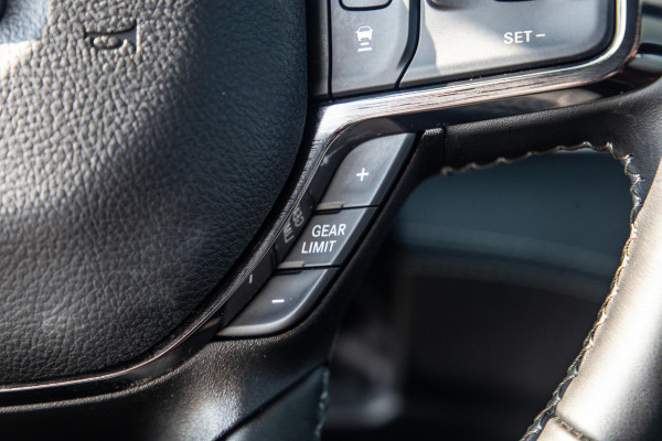 Dodge Ram 1500 5.7 V8 4x4 Crew Cab Limited BPM VRIJ / ALL IN PRIJS / PANO / KLEP / WIDE BODY / GARANTIE