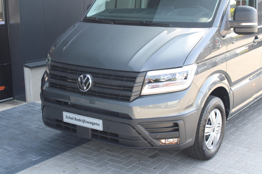 Volkswagen Crafter 35 2.0 TDI L3H3 177pk - Facelift - 2x Schuifdeur - Navigatie - LED - Geveerde stoel - Virtual cockpit - Camera - Trekhaak - Stoe