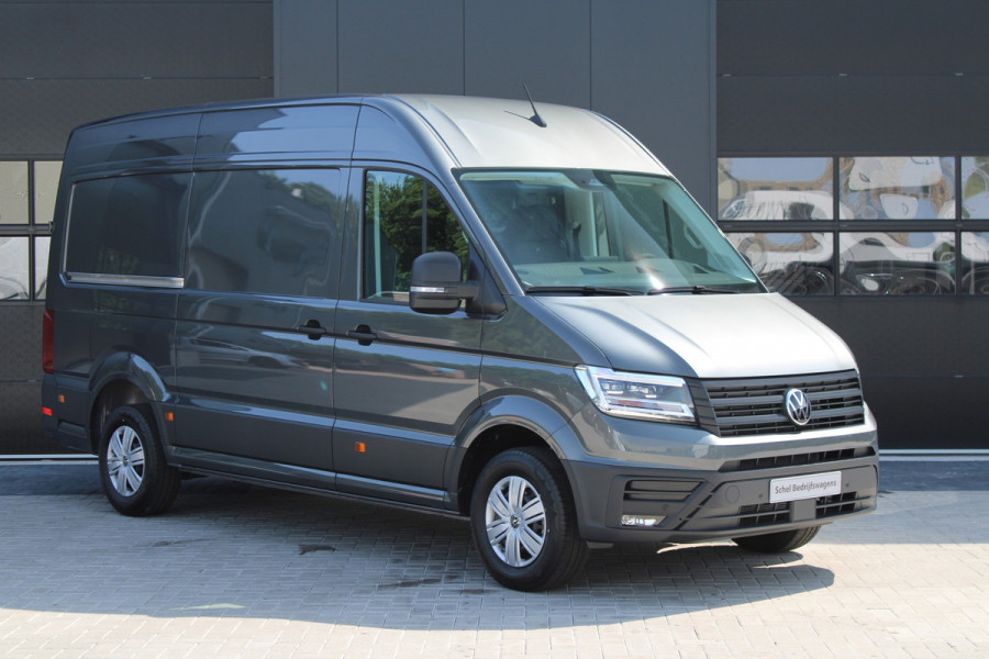 Volkswagen Crafter 35 2.0 TDI L3H3 177pk - Facelift - 2x Schuifdeur - Navigatie - LED - Geveerde stoel - Virtual cockpit - Camera - Trekhaak - Stoe