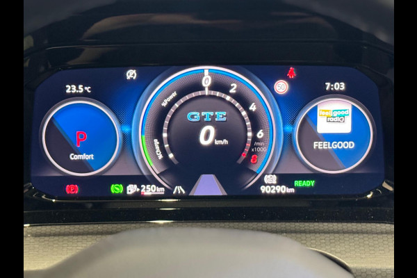 Volkswagen Golf 1.4 eHybrid GTE Pano/Matrix/Dodehoek/Camera