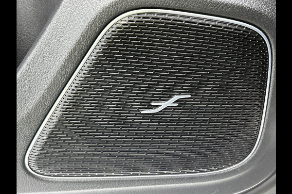 Mercedes-Benz A-Klasse 250 e Premium Plus | Panoramadak | 5 spaaks lichtmetalen velgen | Wide screen | Navigatie | Parking support | Inclusief 24 maanden Mercedes-Benz Certified garantie voor Europa.