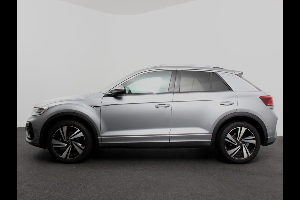 Volkswagen T-Roc 1.5 TSI 150pk Automaat R-Line Digitale Cockpit Climate Control Camera Navigatie Apple Carplay/Android Auto Lichtmetalen Velgen Parkeer sensoren Dab Led Adaptive Cruise Control