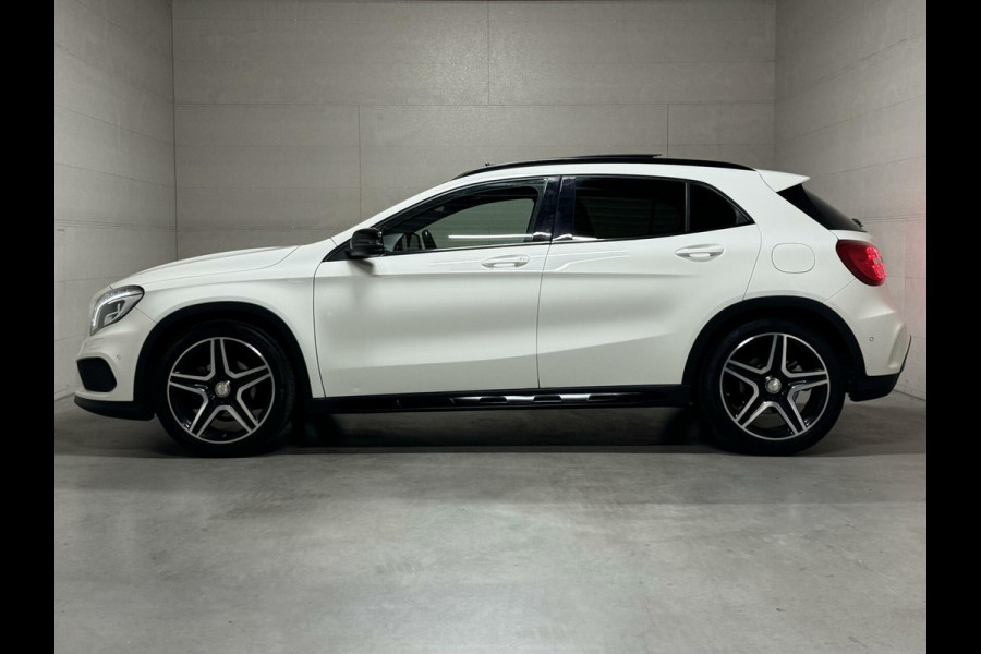 Mercedes-Benz GLA 180 AMG Night Edition Pano Sfeer NAP