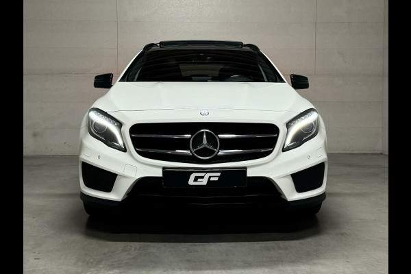 Mercedes-Benz GLA 180 AMG Night Edition Pano Sfeer NAP