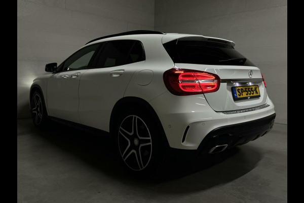 Mercedes-Benz GLA 180 AMG Night Edition Pano Sfeer NAP
