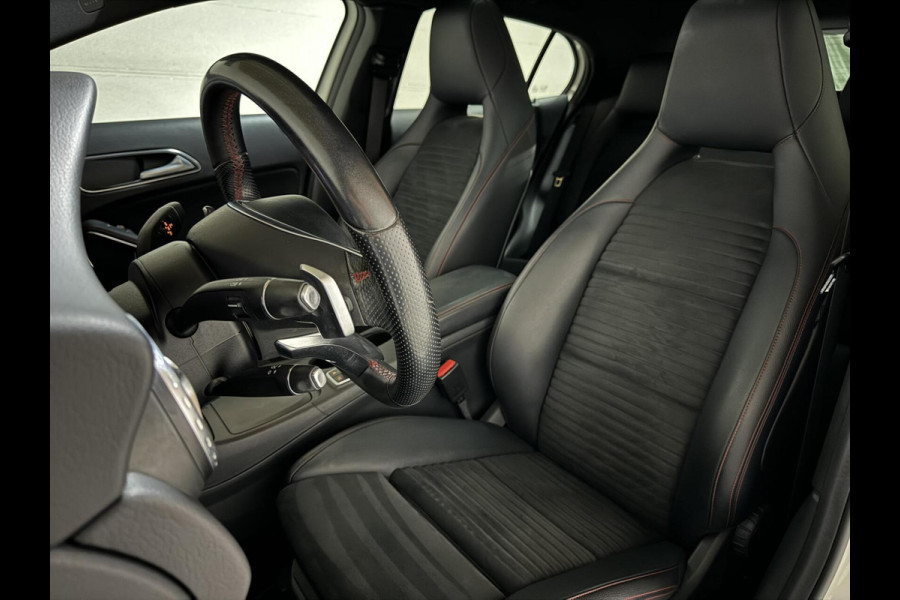 Mercedes-Benz GLA 180 AMG Night Edition Pano Sfeer NAP