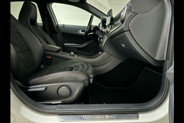 Mercedes-Benz GLA 180 AMG Night Edition Pano Sfeer NAP