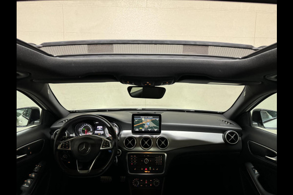 Mercedes-Benz GLA 180 AMG Night Edition Pano Sfeer NAP