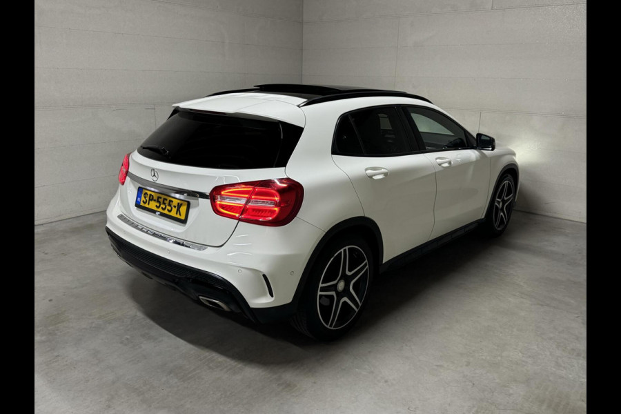 Mercedes-Benz GLA 180 AMG Night Edition Pano Sfeer NAP