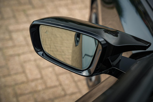 BMW 3 Serie Touring M340i xDrive Panoramadak Harman/Kardon Dodehoek 360cam Leer DAB+ 19”LM