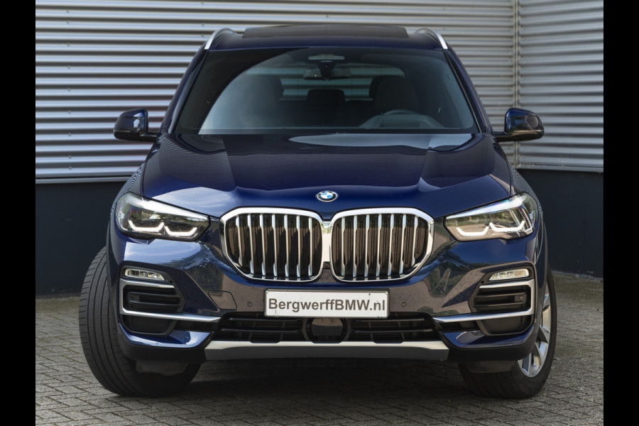 BMW X5 xDrive45e xLine - Pano - Trekhaak - Driving Ass Prof - Harman Kardon - Soft Close