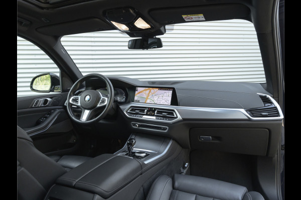 BMW X5 xDrive45e xLine - Pano - Trekhaak - Driving Ass Prof - Harman Kardon - Soft Close