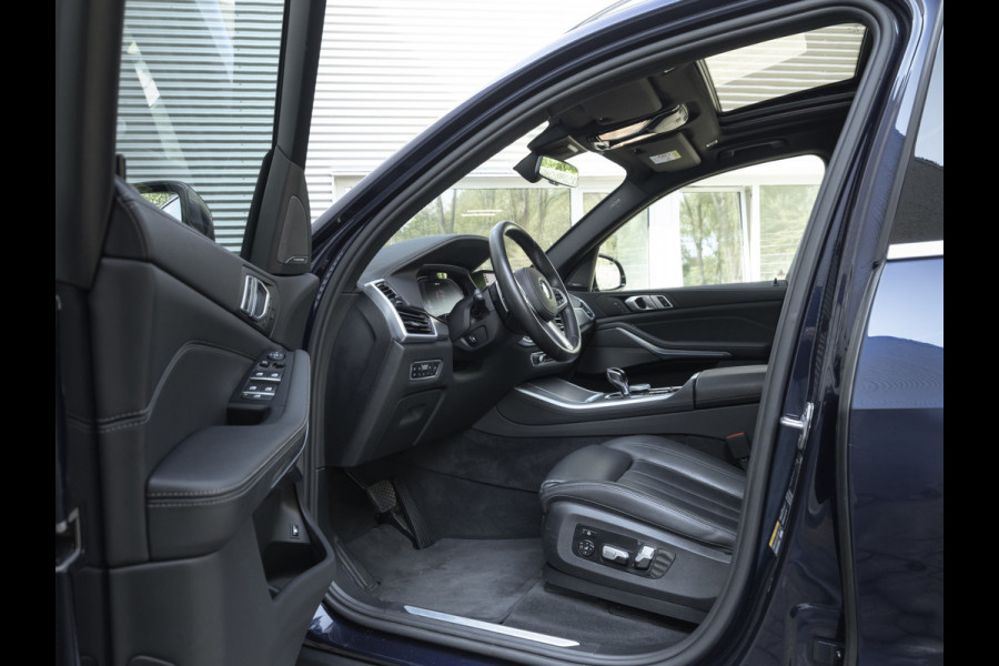 BMW X5 xDrive45e xLine - Pano - Trekhaak - Driving Ass Prof - Harman Kardon - Soft Close