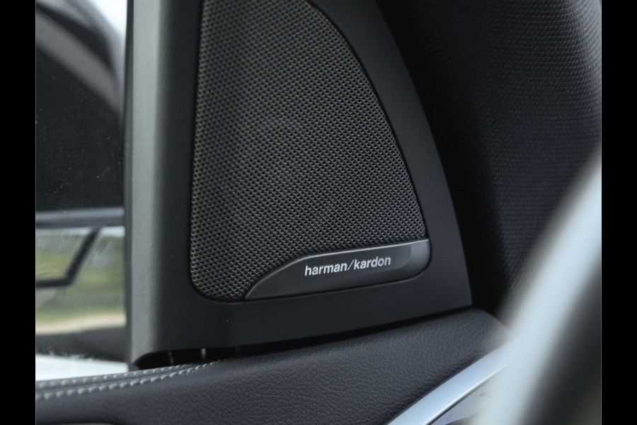 BMW X5 xDrive45e xLine - Pano - Trekhaak - Driving Ass Prof - Harman Kardon - Soft Close
