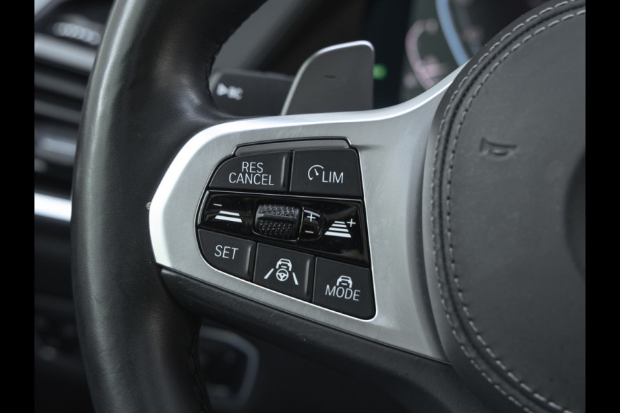 BMW X5 xDrive45e xLine - Pano - Trekhaak - Driving Ass Prof - Harman Kardon - Soft Close