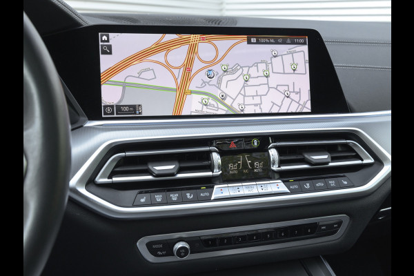 BMW X5 xDrive45e xLine - Pano - Trekhaak - Driving Ass Prof - Harman Kardon - Soft Close