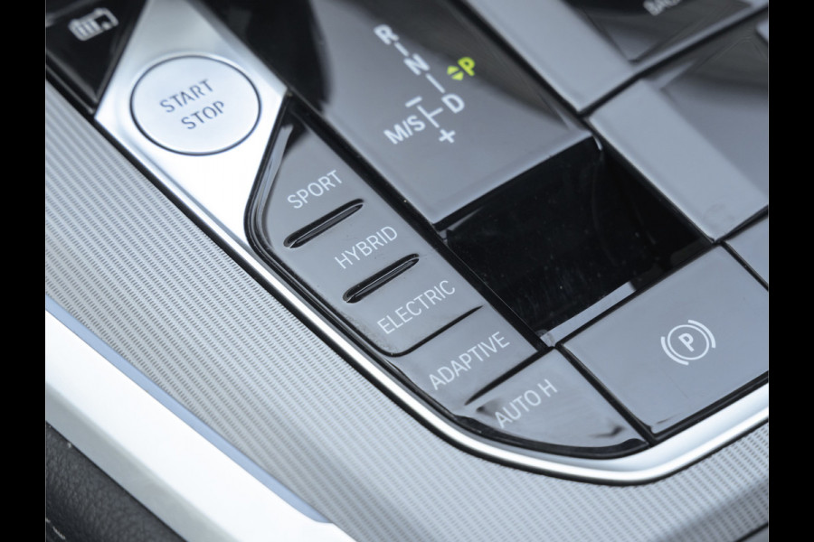 BMW X5 xDrive45e xLine - Pano - Trekhaak - Driving Ass Prof - Harman Kardon - Soft Close