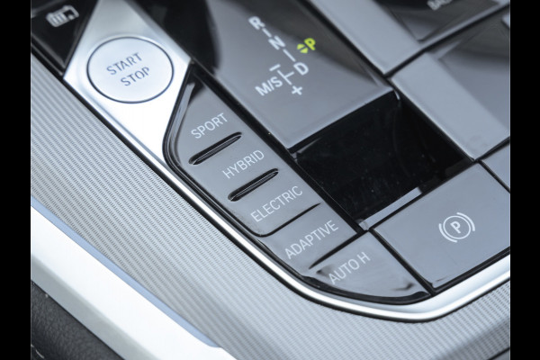 BMW X5 xDrive45e xLine - Pano - Trekhaak - Driving Ass Prof - Harman Kardon - Soft Close
