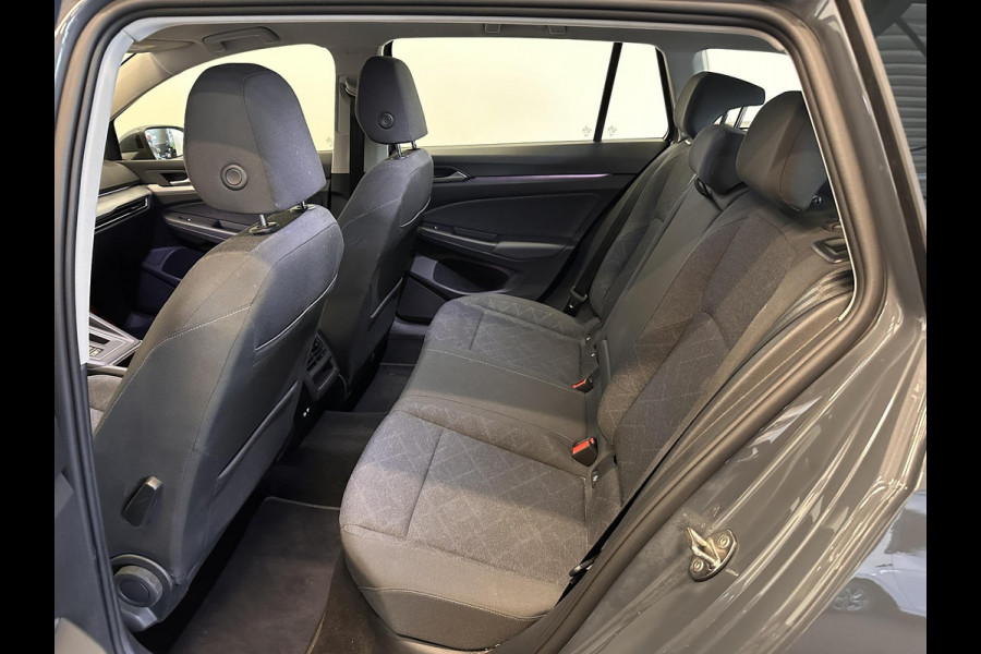 Volkswagen GOLF Variant 1.0 eTSI DSG-7 Aut. Life Business Airco|ECC Navi Carplay Wireless PDC VA + Camera Adaptive Cruise Control
