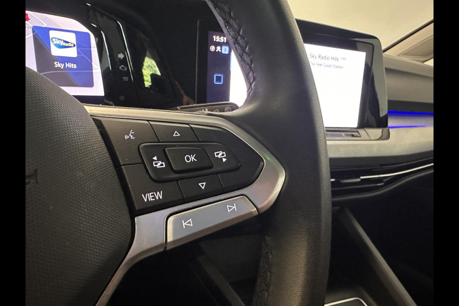 Volkswagen GOLF Variant 1.0 eTSI DSG-7 Aut. Life Business Airco|ECC Navi Carplay Wireless PDC VA + Camera Adaptive Cruise Control