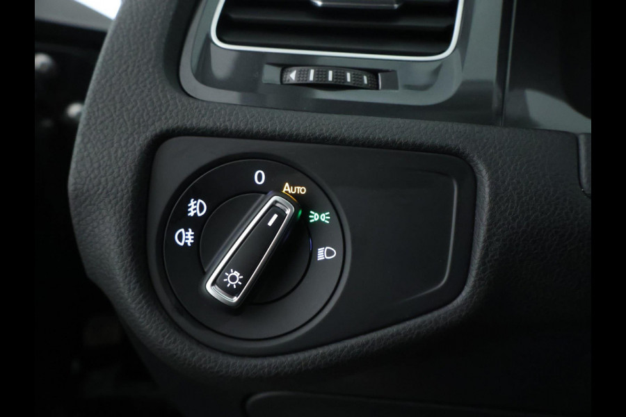 Volkswagen GOLF Variant 1.0 TSI Comfortline NAVI | CarPlay | Dealer onderhouden