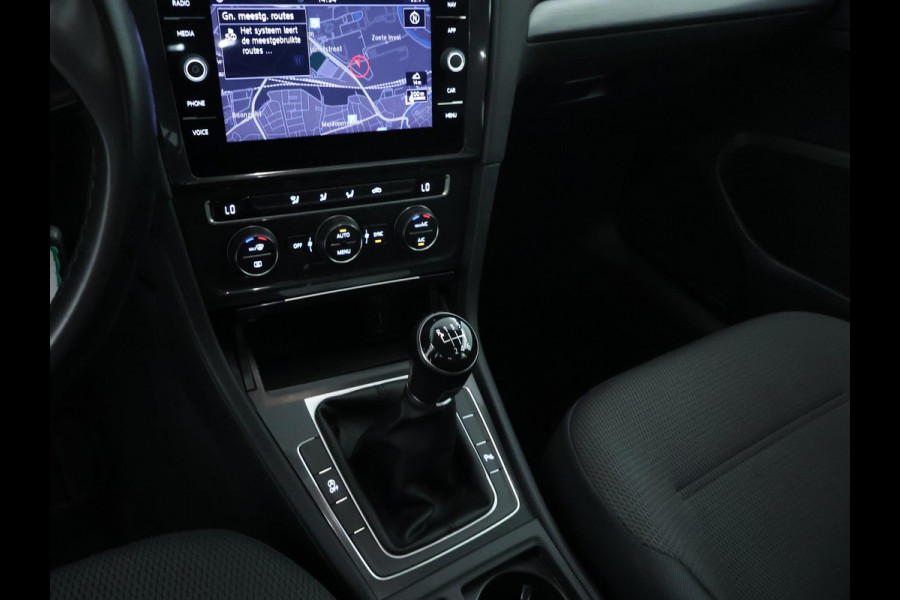 Volkswagen GOLF Variant 1.0 TSI Comfortline NAVI | CarPlay | Dealer onderhouden
