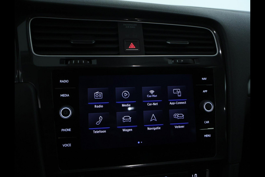 Volkswagen GOLF Variant 1.0 TSI Comfortline NAVI | CarPlay | Dealer onderhouden