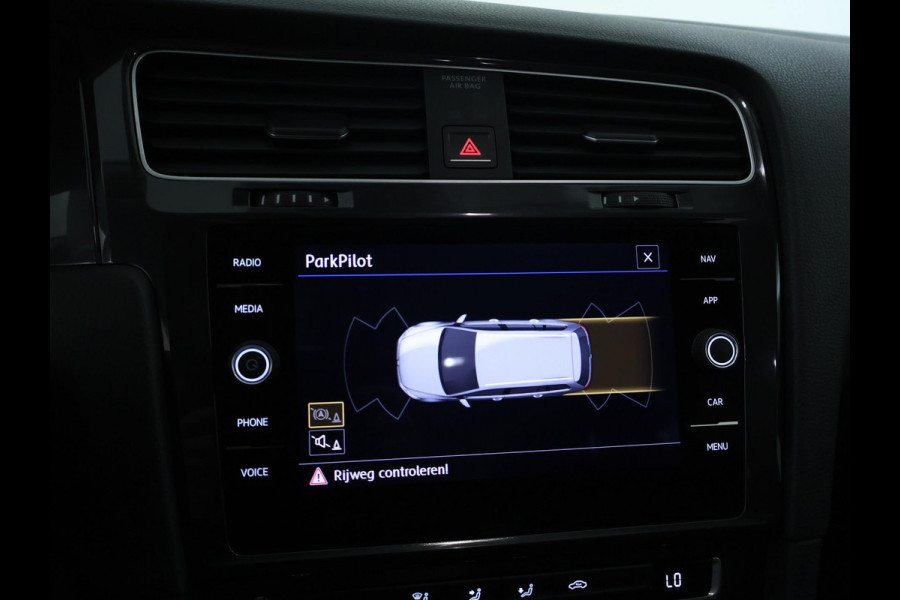 Volkswagen GOLF Variant 1.0 TSI Comfortline NAVI | CarPlay | Dealer onderhouden