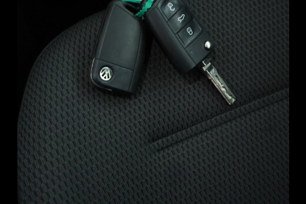 Volkswagen GOLF Variant 1.0 TSI Comfortline NAVI | CarPlay | Dealer onderhouden
