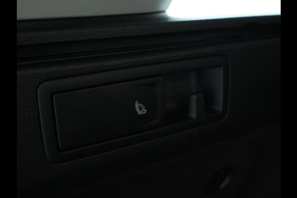 Volkswagen GOLF Variant 1.0 TSI Comfortline NAVI | CarPlay | Dealer onderhouden