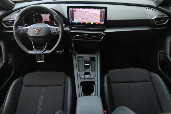 CUPRA Formentor VZ e-Hybrid 245 PK Performance Copper Edition / KEYLESS / ACC / CAMERA / DODEHOEK / CARPLAY