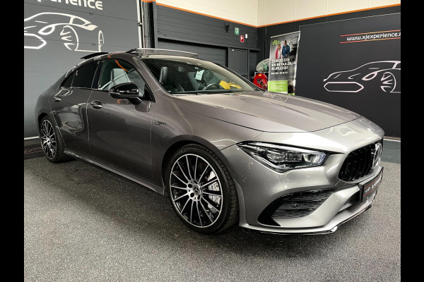 Mercedes-Benz CLA-Klasse AMG 35 4MATIC Premium Plus PANO