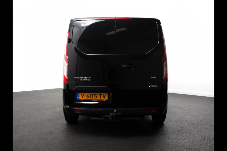 Ford Transit Custom L2H1 Dubbele cabine Trend Climate control Cruise control LED Parkeersensoren Trekhaak Apple Carplay/ Android Auto