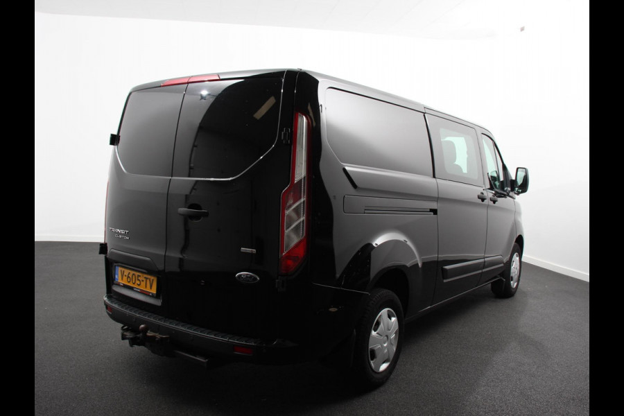 Ford Transit Custom L2H1 Dubbele cabine Trend Climate control Cruise control LED Parkeersensoren Trekhaak Apple Carplay/ Android Auto