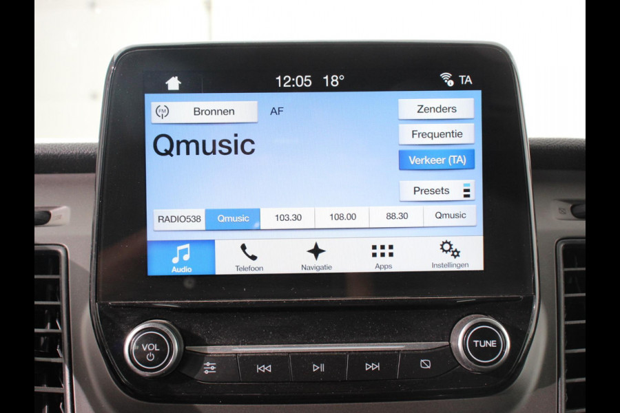 Ford Transit Custom L2H1 Dubbele cabine Trend Climate control Cruise control LED Parkeersensoren Trekhaak Apple Carplay/ Android Auto