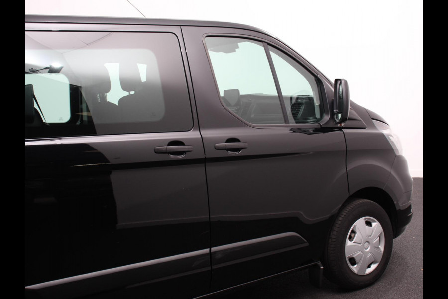 Ford Transit Custom L2H1 Dubbele cabine Trend Climate control Cruise control LED Parkeersensoren Trekhaak Apple Carplay/ Android Auto