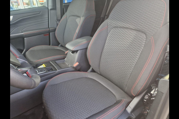 Ford Kuga 2.5 PHEV ST-Line | 243pk Voorraad Auto ! Winterpack | Wegklapbare Trekhaak | 2.100kg Trekgewicht