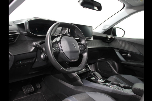 Peugeot e-2008 EV Allure 50 kWh Climate control Navigatie Cruise control LED Parkeersensoren voor + achter Apple Carplay/ Android Auto
