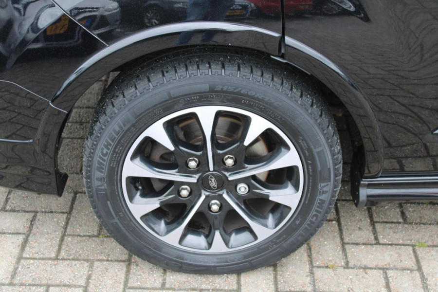 Ford Transit Custom 310 2.0 TDCI 170 PK L1H1 Sport | Camera | Voorruitverwarming | 17 INCH Lichtmetalen Velgen | Lederen Bekleding | Navigatie | BLIS | Lane departure |